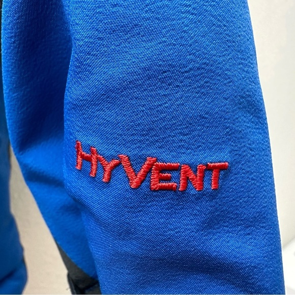 The north face  boys large  jacket - Picture 10 of 14